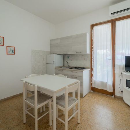 Residence Baia Delle Grazie Casa Morcone Exteriör bild